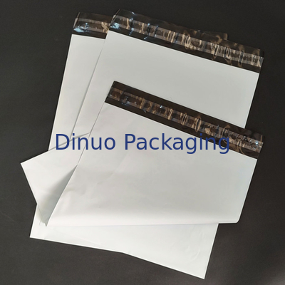 Niestandardowa drukowana koperta z recyklingu Polymailer Bag Biała czarna do ekspresowej wysyłki kurierskiej