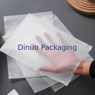 Przezroczysta, matowa plastikowa torba strunowa CPE PE z możliwością recyklingu i pyłoszczelnością