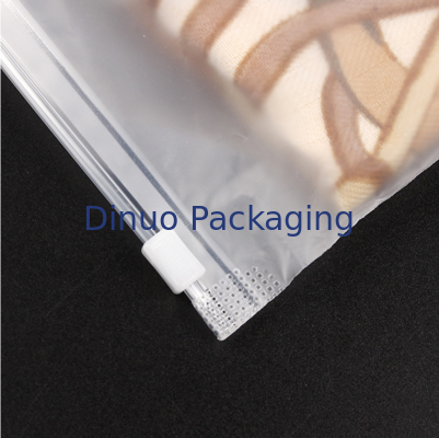 Zastosowany rozmiar CPE worki z zamkiem Matte Frosted Packing Bags With Ziplock Closure For Shipping