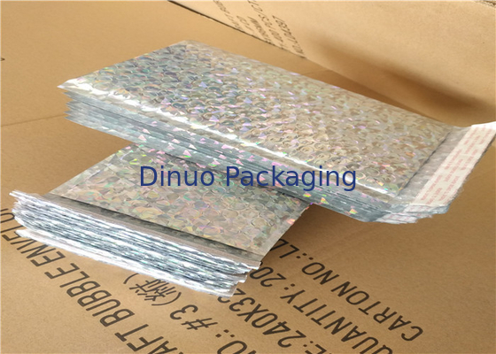 Silver Glamour Holographic Bubble Mailers Wyściełane koperty Odporność na wstrząsy